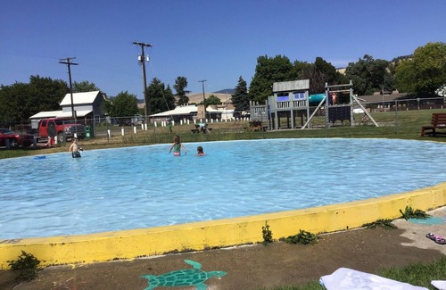 Plains Alquiler De RV | RV hookup in small Montana town next to city park