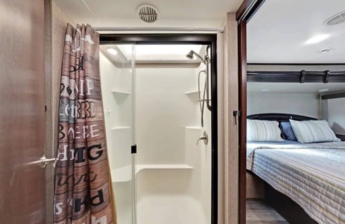 River Ranch Casa | RV King Ranch Retreat