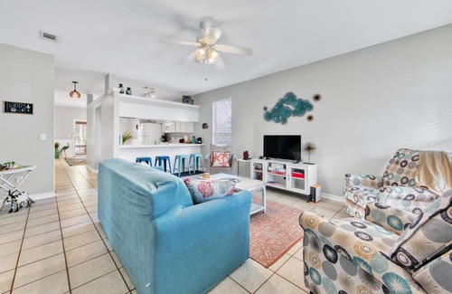Gulfview Heights Casa | 🤩 RV Parking |*Restaurants*| Walk to beach | SEPT/OCT. SAVE $$$ Pet Friendly