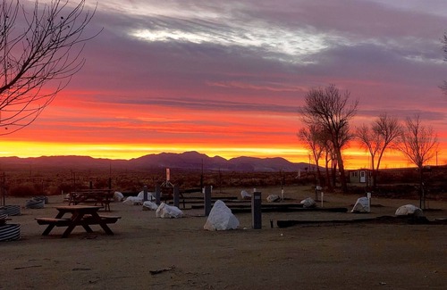 Olancha Alquiler De RV | RV Site #15 near Death Valley