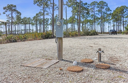 Port St. Joe Alquiler De RV | RV Site, Hookups, Close to Bay ~ Twilights Reach