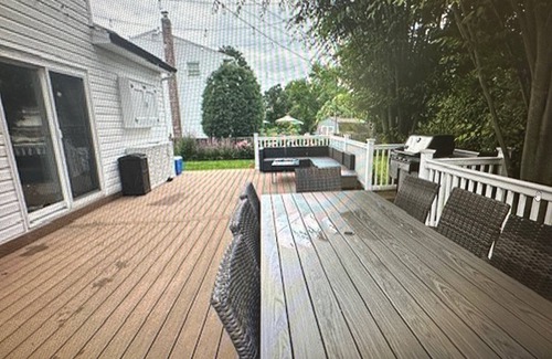 Bethpage Casa | Ryder Cup House. Updated 4 BR home Located in Bethpage 1 mile from Golf course.