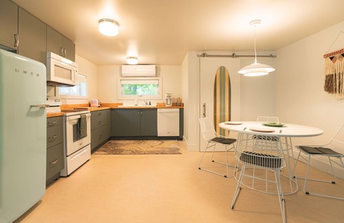 Rye Apartamento | Rye Motor Inn - Deluxe King Studio Apartment - ADULTS ONLY