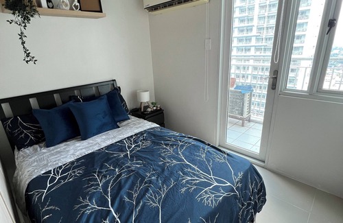 Santo Cristo Complejo | Ryle and Yang's Stylish 2BR Stay