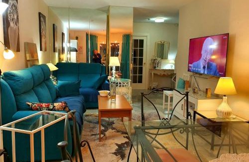 Costa del Sol Apartamento | Rymlig lägenhet för 7,8 persons in Los Boliches, Fuegirola