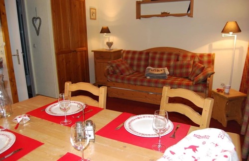 Bourg-Saint-Maurice Apartamento | Séjour Idéal à Arc 1800 : 2 Bedrooms, 2 Bathrooms, Wi-Fi