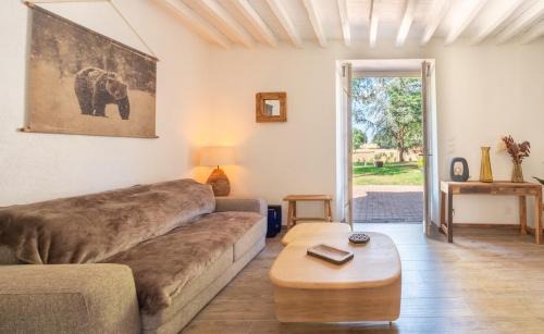 Saint-Aubin-d'Aubigne Casa | Séjour nature dans un charmant cottage