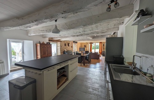 Pluvigner Cabaña | Séjour Tranquille au Coeur du Morbihan - Renovated Traditional Stone House