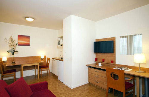 Villejean Apartamento | Séjours & Affaires Rennes Villa Camilla