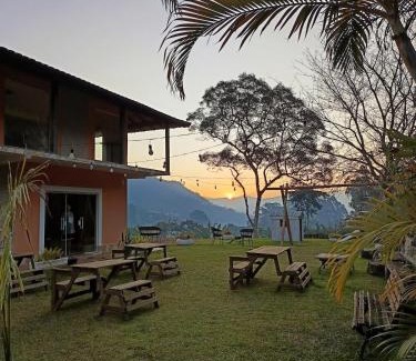 Petropolis Casa | Sítio Cerejeiras do Ventania