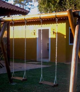 Tres Coracoes Casa | Sítio com piscina, lago e quadra - perto de São Thome das Letras