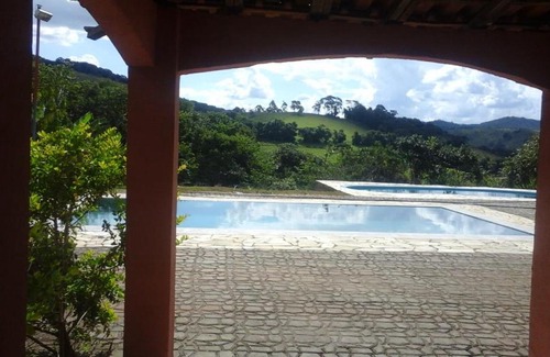 Munhoz Casa | Sítio Lírio do Vale- Munhoz, MG