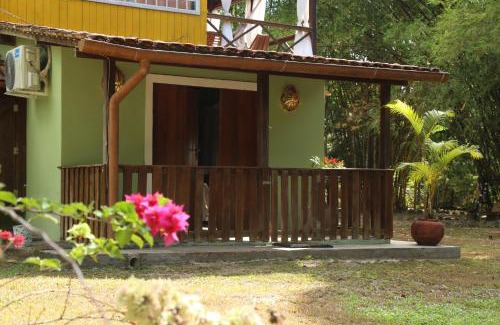 Curuca Casa | Sítio Pássaro Ímpar - Para pousar e repousar