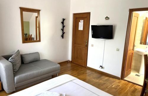 Praid Cama Y Desayuno | Sóbanya Panzió