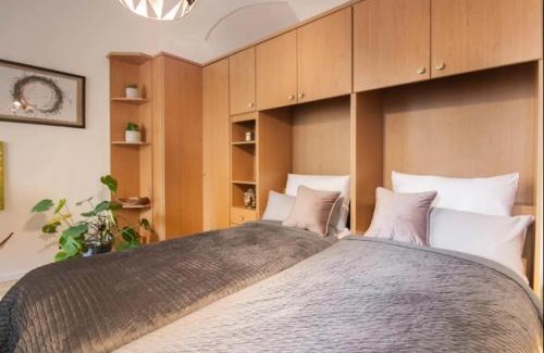 Sankt Ulrich Apartamento | Süßes Apartment nähe Volkstheater