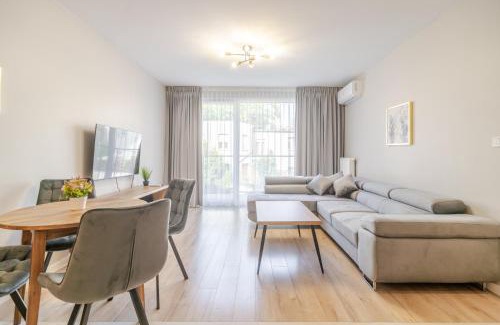 Katowice Apartamento | Słoneczna Harmony Stay Apartments by BookingHost