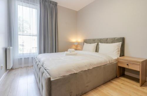 Katowice Apartamento | Słoneczna Harmony Stay Apartments by BookingHost