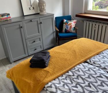 Katowice Apartamento | Słoneczny apartament