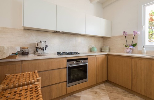 Baia Caddinas Apartamento | S'Abba e Sa Pedra - Apartamento de lujo junto a la piscina con vistas al mar
