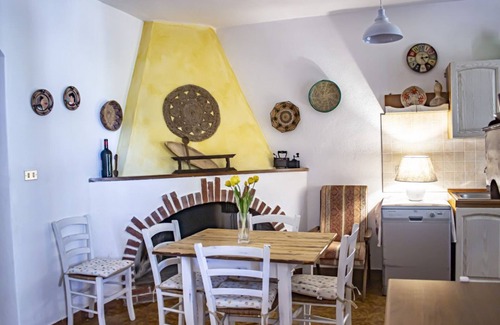 Cardedu Apartamento | S'Arenada A, ground floor in villa 600m from the sea
