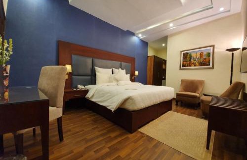 Multan Hotel | S Chalet Multan