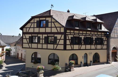 Bergheim Apartamento | S'Harzala Taupe