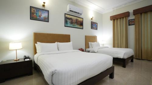 Loralai District Hotel | S Hotel Rooms