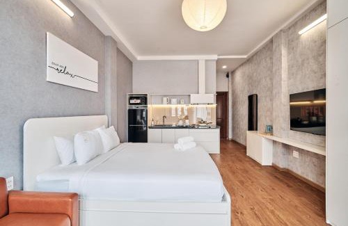 District 4 Apartamento | S Lux Apartment 5 mins walking in central