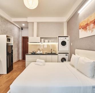 District 4 Apartamento | S Lux Apartment 5 mins walking in central