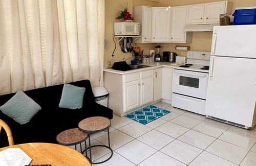 West Bay Apartamento | S1 BP Steps to Beach