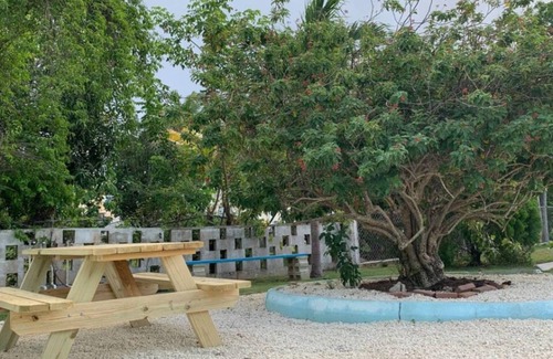West Bay Apartamento | S1 BP Steps to Beach