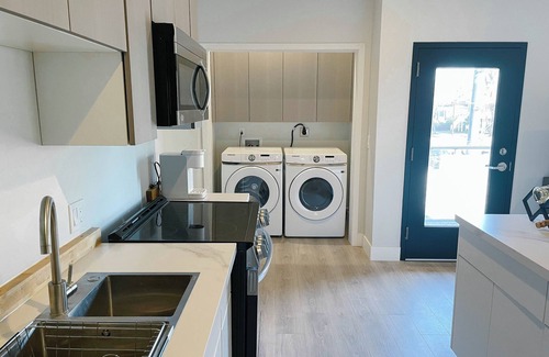 Central Sacramento Apartamento | S19 Resident 201
