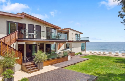 Eastern Malibu Apartamento | Luxury Suite Steps to the Beach with Ocean View