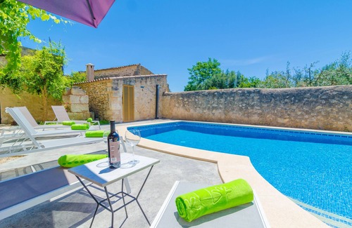 Vilafranca de Bonany Villa | SA CASA VELLA - Villa con piscina privada en Vilafranca de Bonany. WiFi Gratis