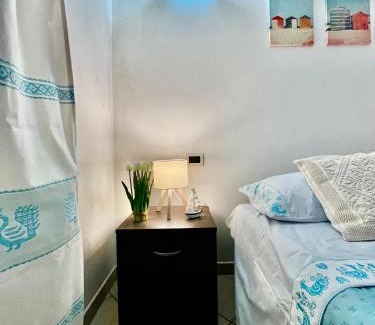 Maddalenedda Casa | Sa domu e su sole