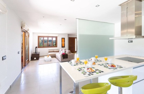 Mancor de la Vall Chalet De Esquí | Sa tanca de sa nina · Chalet en una zona única, vistas y piscina privada.