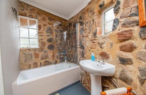 Magaliesberg Apartamento | Saamrus Guest Farm