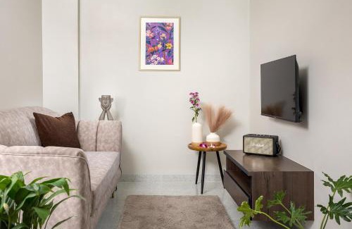 Daman Hotel | Saavi Suites