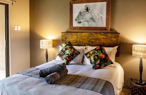 Madibeng Cabina | Sable Ranch Bush Lodge