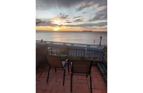 Barrio Historico Apartamento | Terraza Sacramento - Atardecer en el Barrio Historico