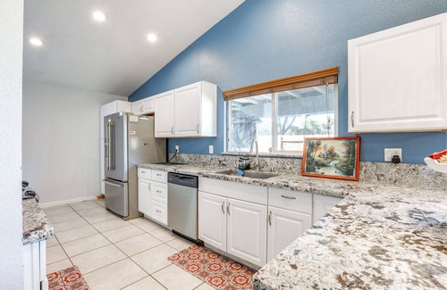 Foothill Farms Casa | Sacramento Home w/ Pool Near Dtwn: Pets Welcome!