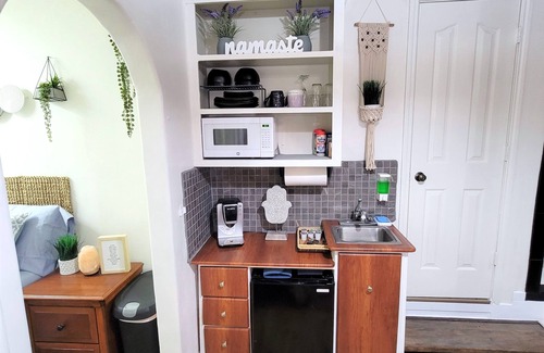Pasadena Apartamento | Sacred Serenity Space South East