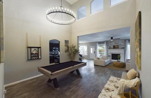 Houston Casa | Saddle n Spurs BNB, 25 minutes to downtown, pool, fire pit, grill