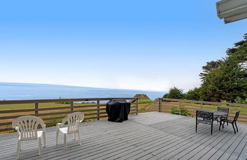 Elk Casa | Saddle Point Ocean View Cottage