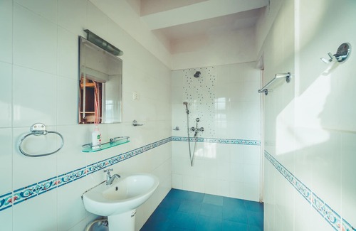 Pokhara Hotel | Sadhana Yoga Retreat Centre