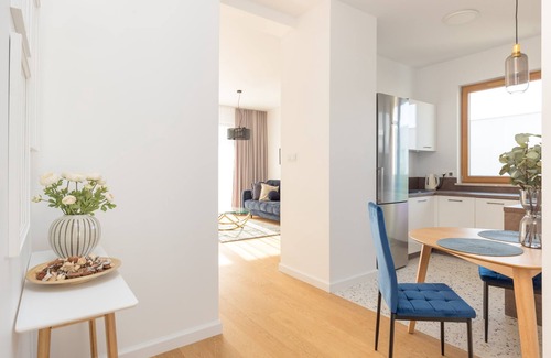 Mokotow Apartamento | Sadyba Purple Luxury Apartment