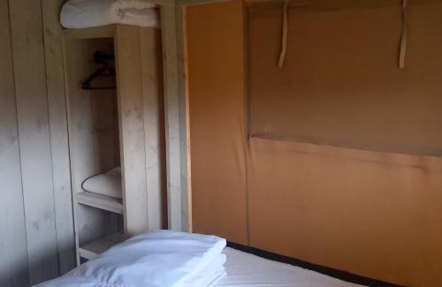Saint-Cassien Otro | SAFARI LODGE MONPAZIER en pleine nature