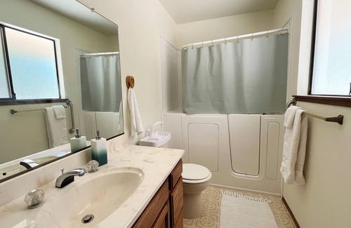 Lema Ranch Apartamento | Safe and Quiet Guest Suite/Studio with Private Entrance