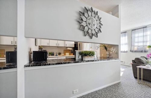 Printers Row Apartamento | Safe Downtown Penthouse #1 | Vintage 2bd (+Gym)