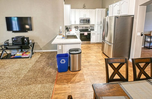 Westpark Casa | Safe Havnix- Home away from home